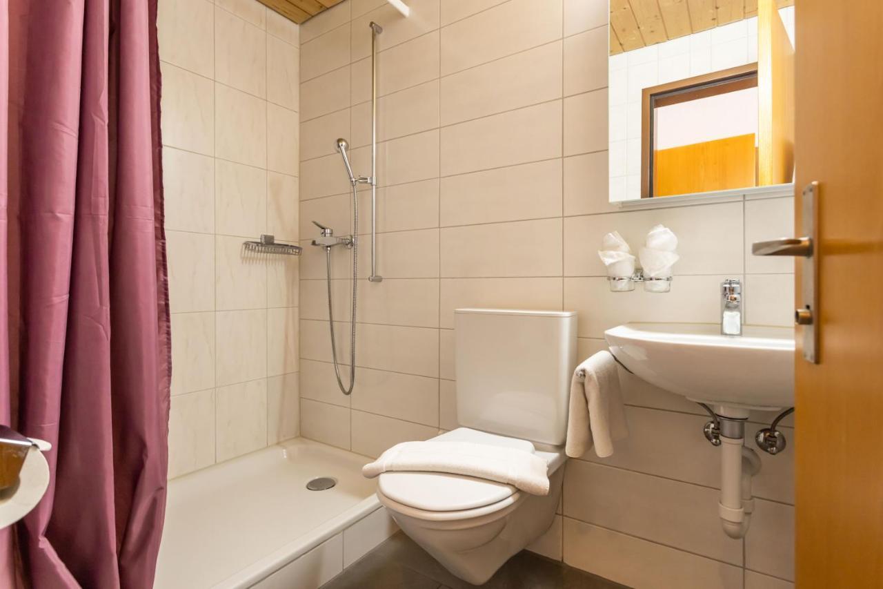 ברינץ Seehotel Sternen מראה חיצוני תמונה